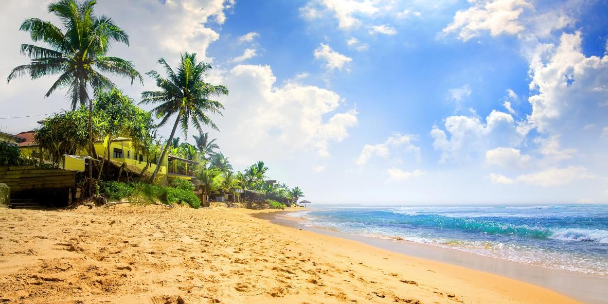hikkaduwa beach