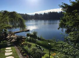 Cottage Lake Bed and Breakfast