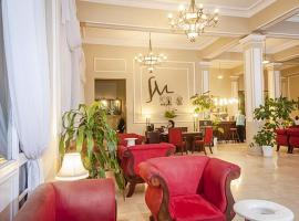 Hotel E Santa María