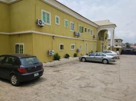 First Molac Hotel