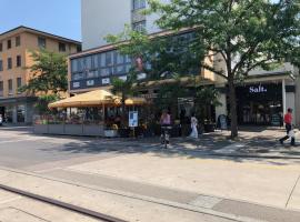 布卢门施泰因酒店