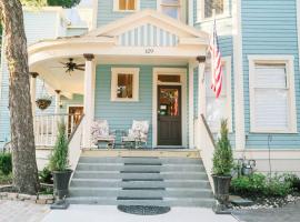 Inn on the Riverwalk，位于圣安东尼奥的度假短租房