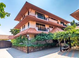 月见草广场住宿加早餐旅馆，位于曼谷的住宿加早餐旅馆