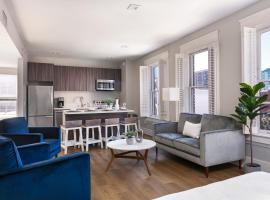 SD Luxury Apts BEST AREA，位于圣地亚哥的度假短租房