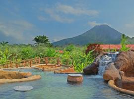 Volcano Lodge, Hotel & Thermal Experience