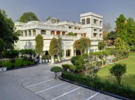 勒克瑙乐巴酒店，位于勒克瑙的酒店