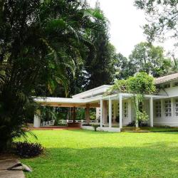 民宿  44间民宿位于努沃勒埃利耶 