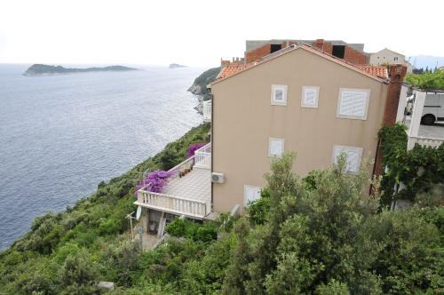 Bugenvila Cavtat