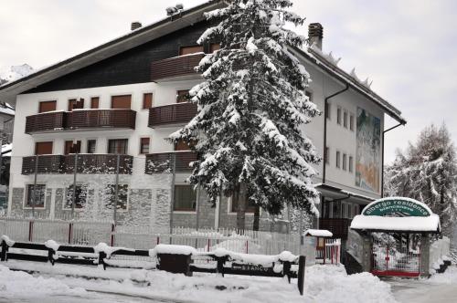 Hotel Residence biancaneve
