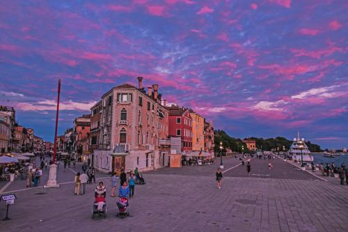 Riva dei Sette Martiri