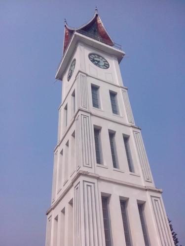 Bayu Adaz Tour